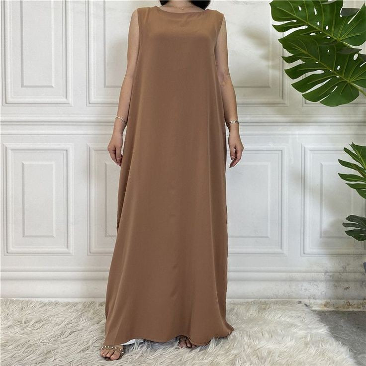 Sleevless inner abaya