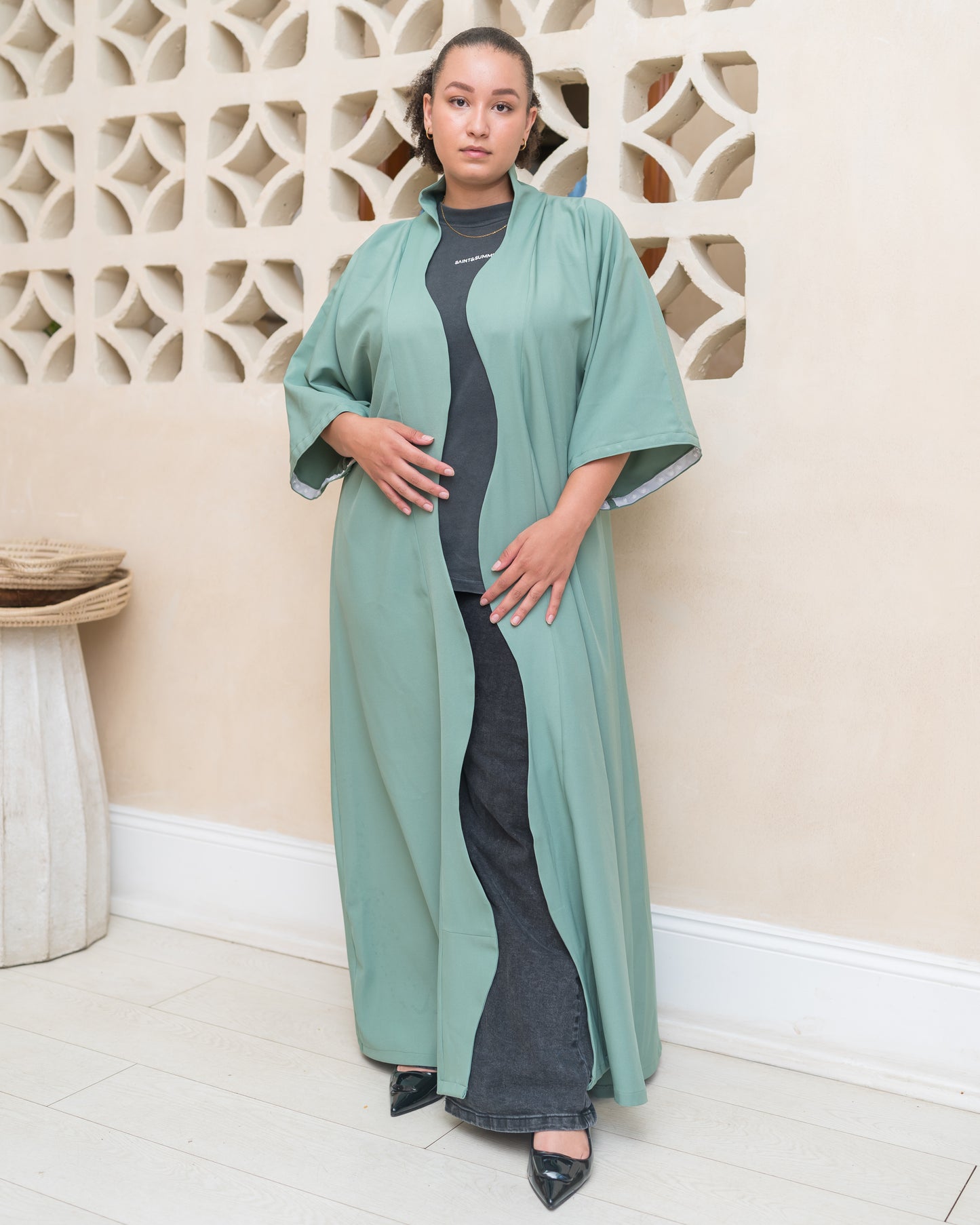 Rabaa Abaya (mint)