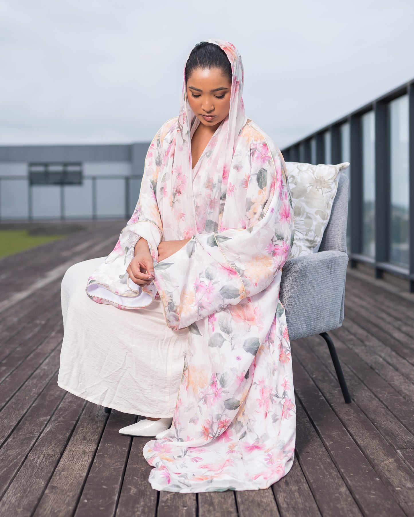 Magnolia abaya set